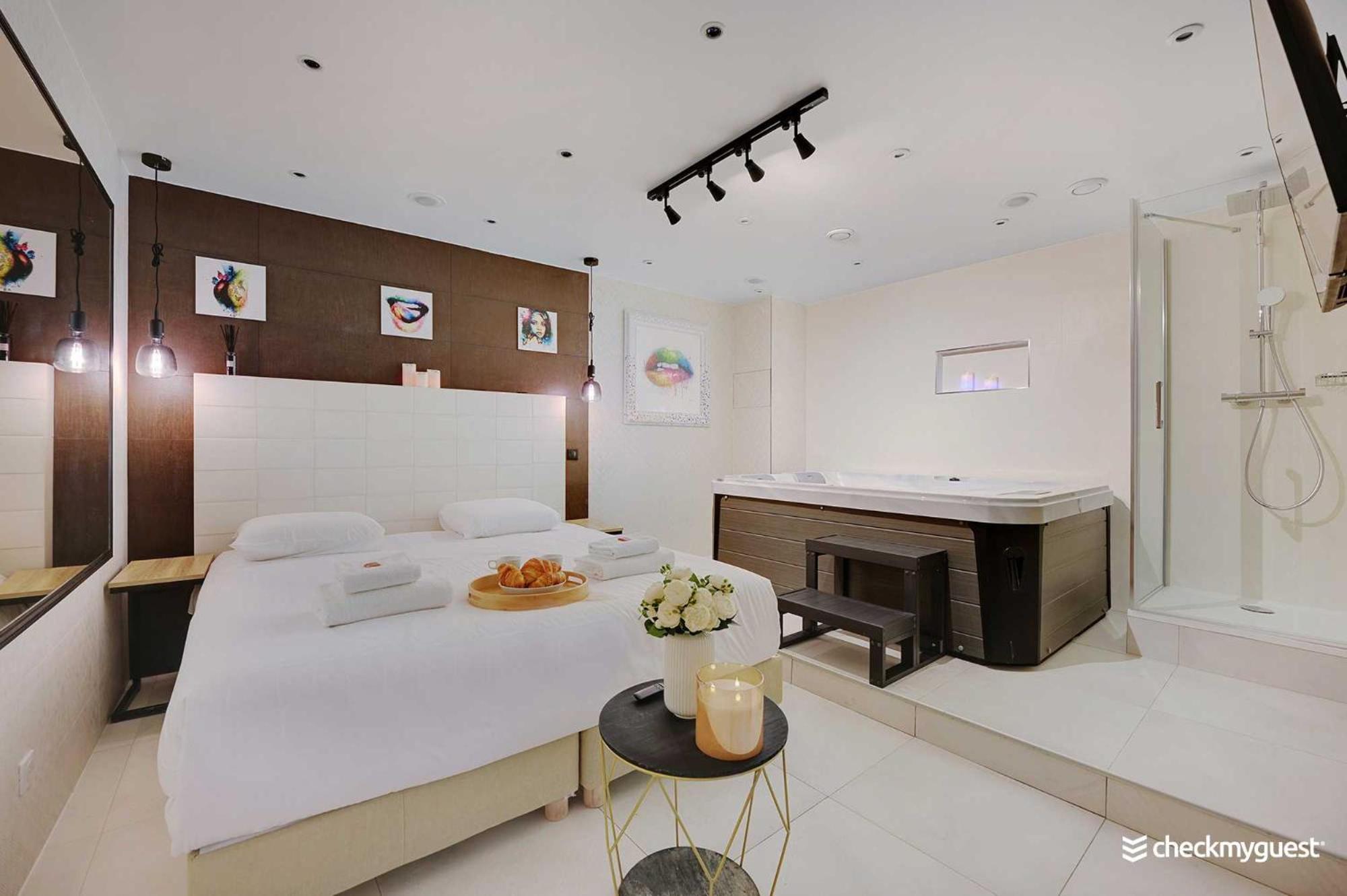 Intimate Apartment With Air Conditioner & Jacuzzi 2Br 6P Montmartre Paris Luaran gambar