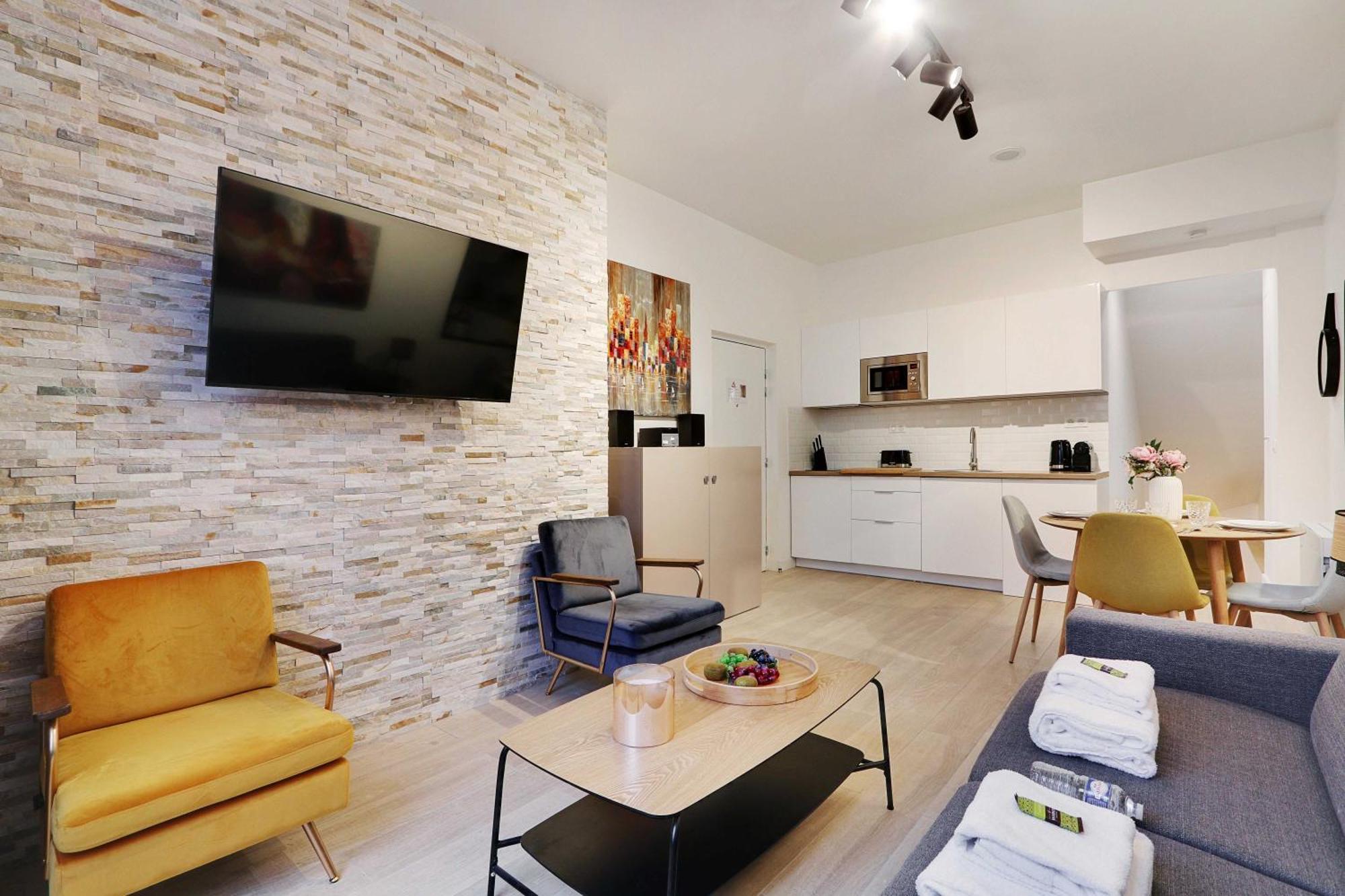 Intimate Apartment With Air Conditioner & Jacuzzi 2Br 6P Montmartre Paris Luaran gambar