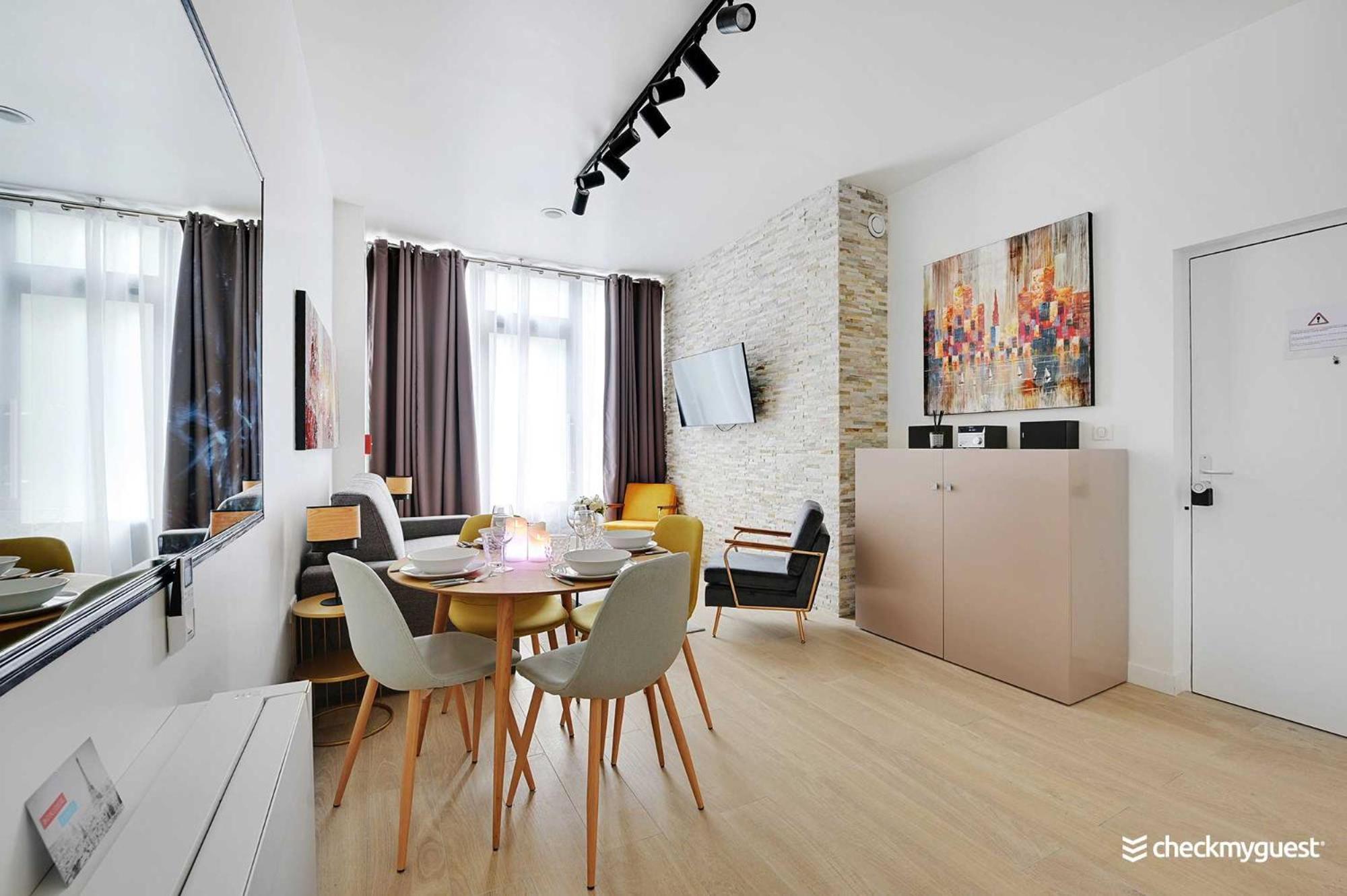 Intimate Apartment With Air Conditioner & Jacuzzi 2Br 6P Montmartre Paris Luaran gambar